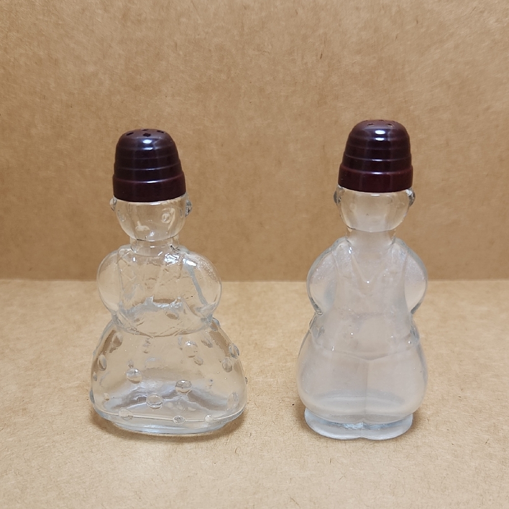 Salt And Pepper Mr And Mrs Glass Figurines